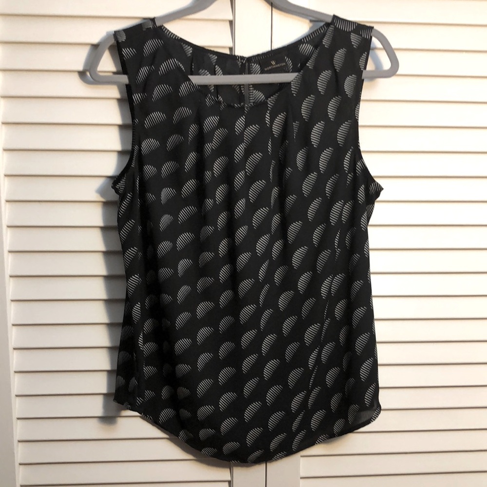 Worthington Sleeveless Pleated Black Blouse